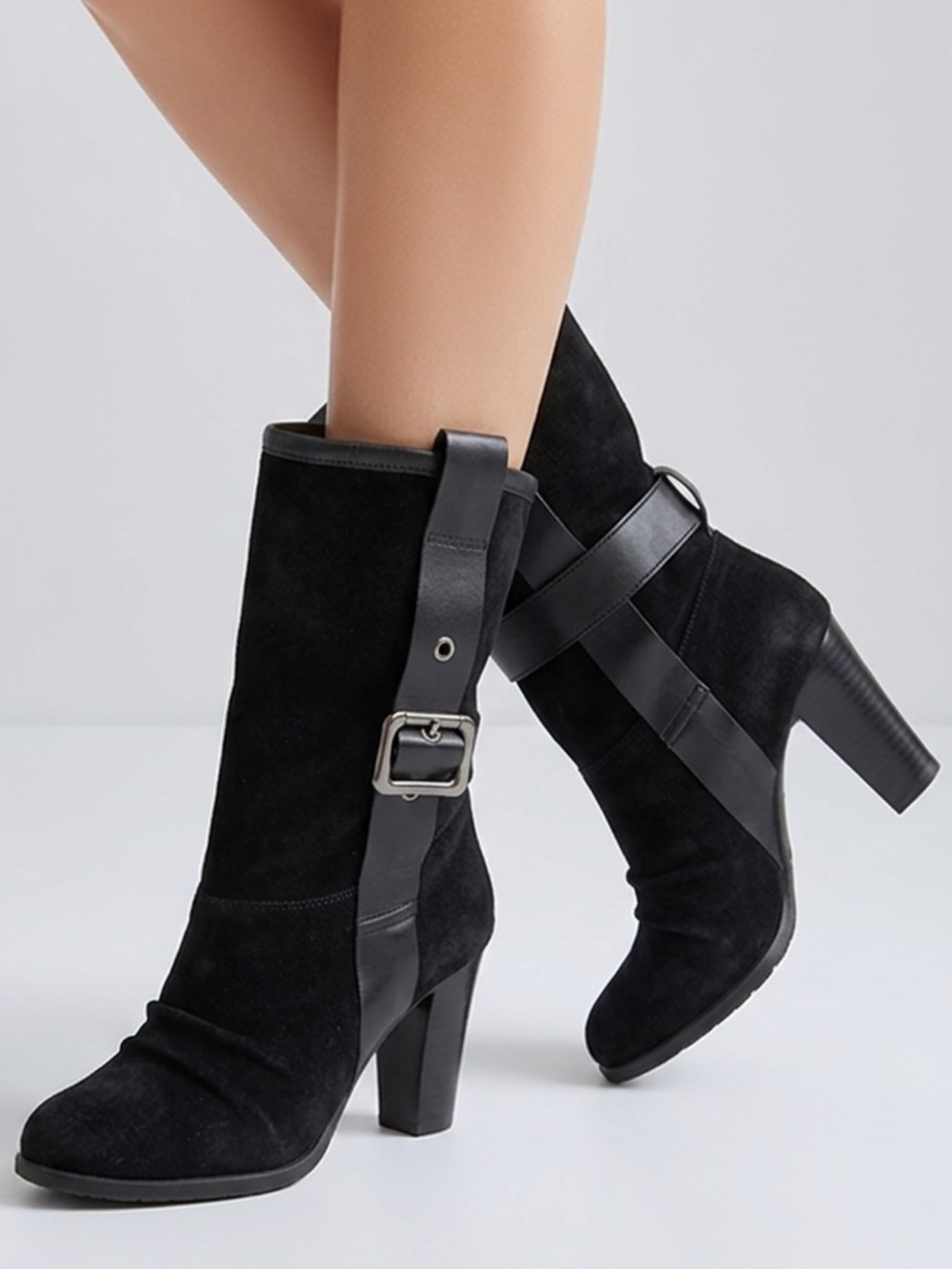 Nine & Co black suede leather Hayzel size 7 3.5” block heels.‎